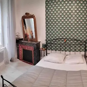 Appartement Le Nid Douillet Baroque Linge Fourni, La Bourboule